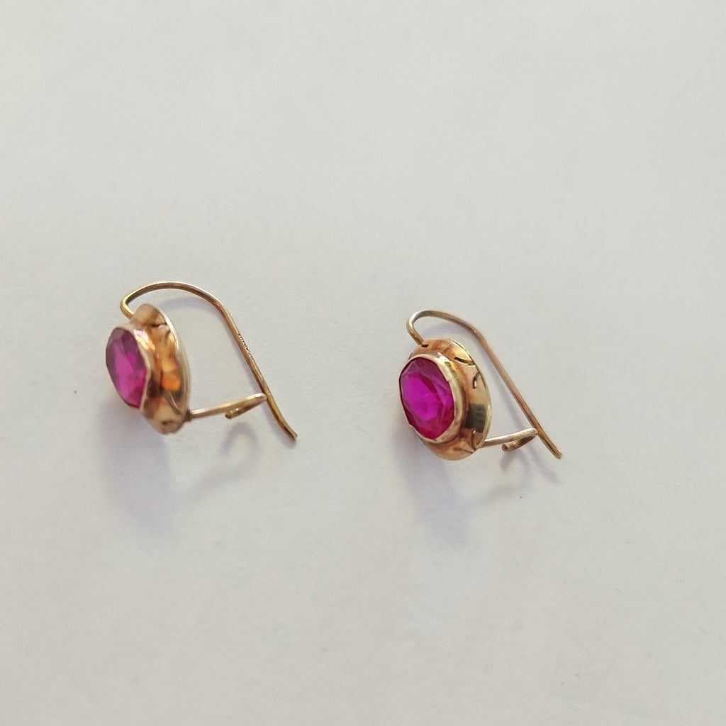 ARETES PAR ORO 8 K 1.7 GRMS (SEMINUEVO)
