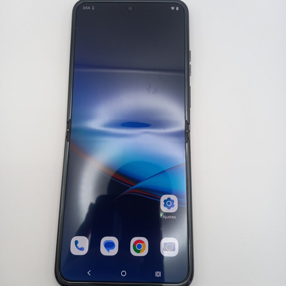 CELULAR MOTOROLA RAZR 40 ULTRA XT2321-1 (2023) 512 GB 12 GB RAM (SEMINUEVO)