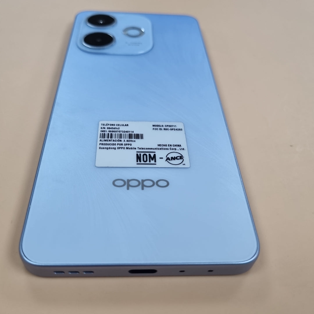 CELULAR OPPO  A5 PRO CPH2711 (2025) 256 GB 8 GB RAM (SEMINUEVO)