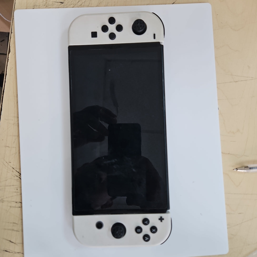 CONSOLA DE VIDEOJUEGO NINTENDO SWITCH OLED 64 GB (SEMINUEVO)