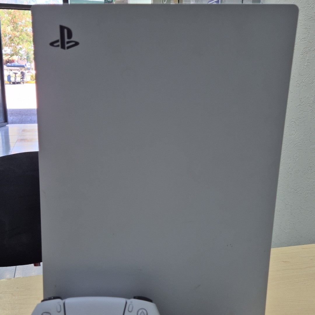 CONSOLA DE VIDEOJUEGO SONY PS5 DIGITAL 825 SSD (SEMINUEVO)