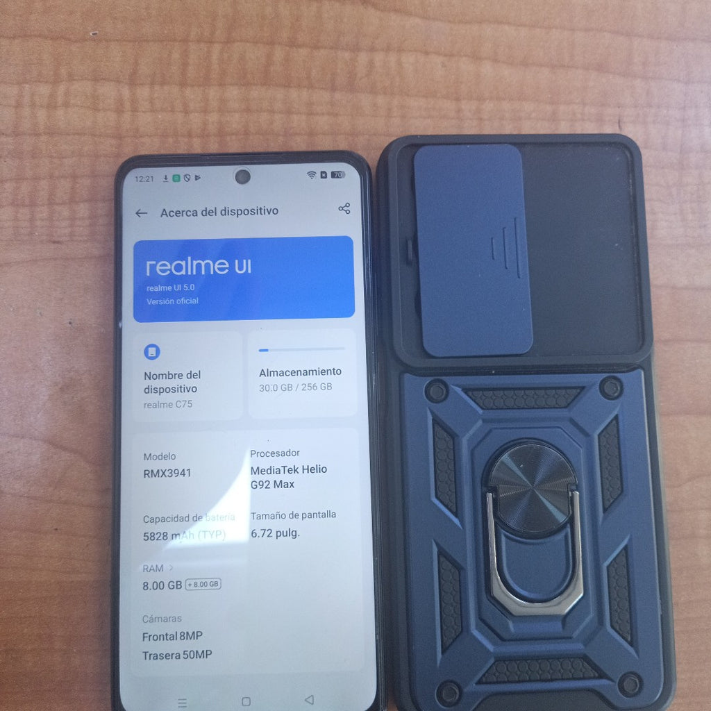 CELULAR REALME C75 RMX3941 (2025) 256 GB 8 GB RAM (SEMINUEVO)