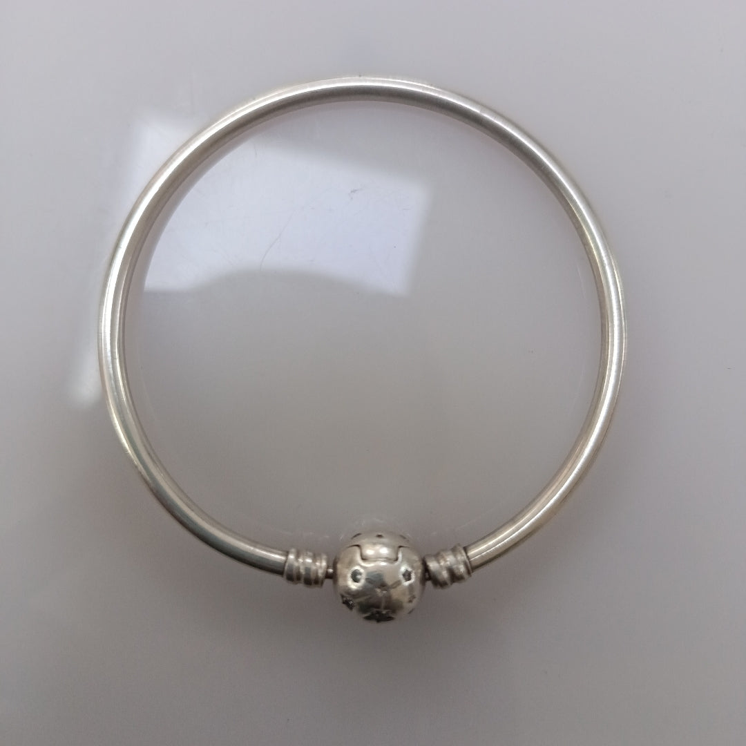 PULSERA RIGIDA PLATA 8.7 GRMS (SEMINUEVO)