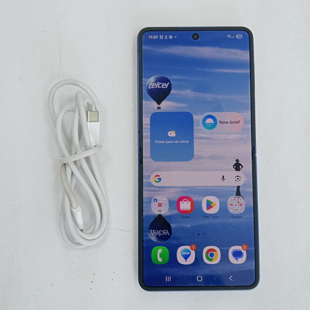 CELULAR SAMSUNG GALAXY Z FLIP 7 SM-F766B (2025) 512 GB 12 GB RAM (SEMINUEVO)