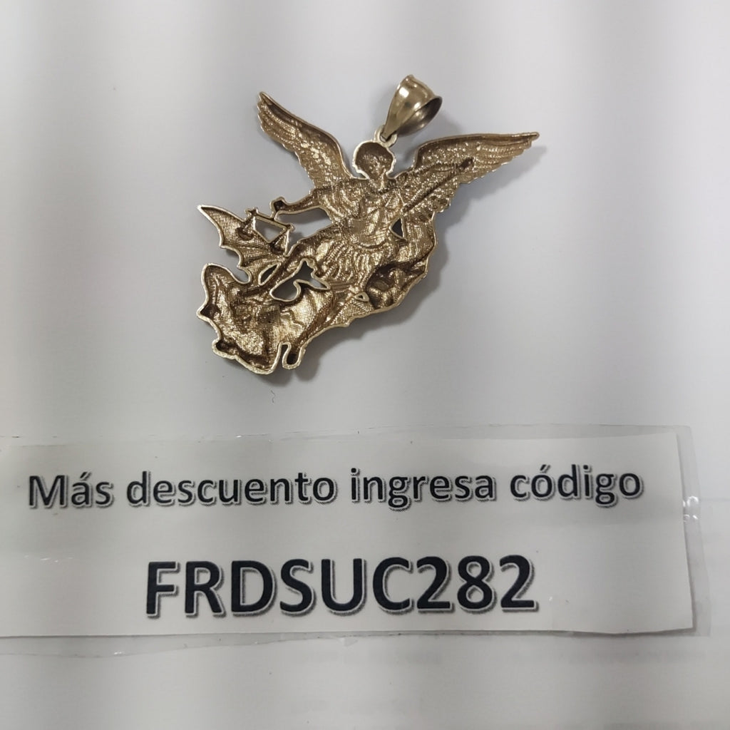 DIJE ORO 10 K 7.2 GRMS (SEMINUEVO)