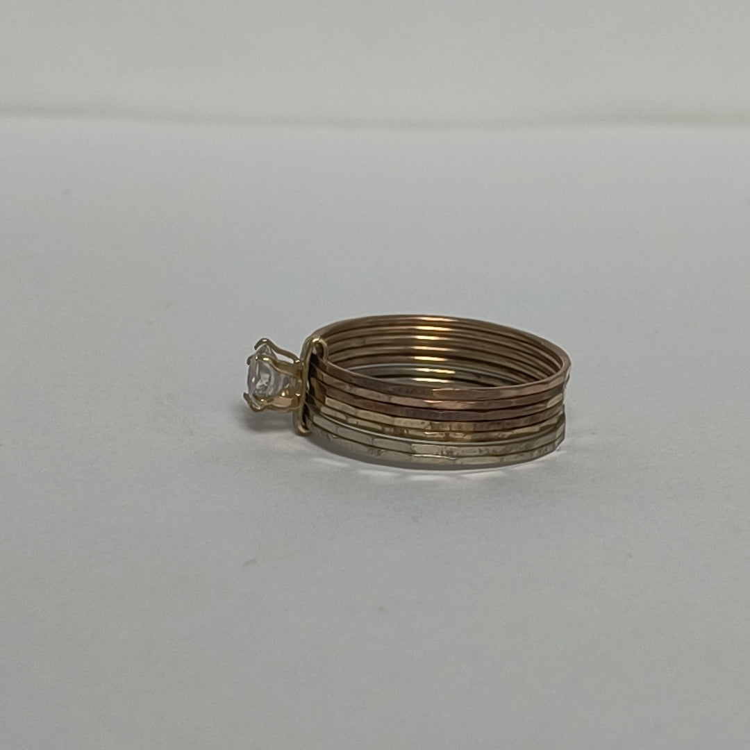 ANILLITO ORO 10 K 2.7 GRMS (SEMINUEVO)