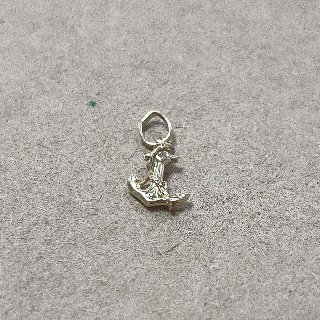 DIJE ORO 14 K 0,40 GRMS (SEMINUEVO)