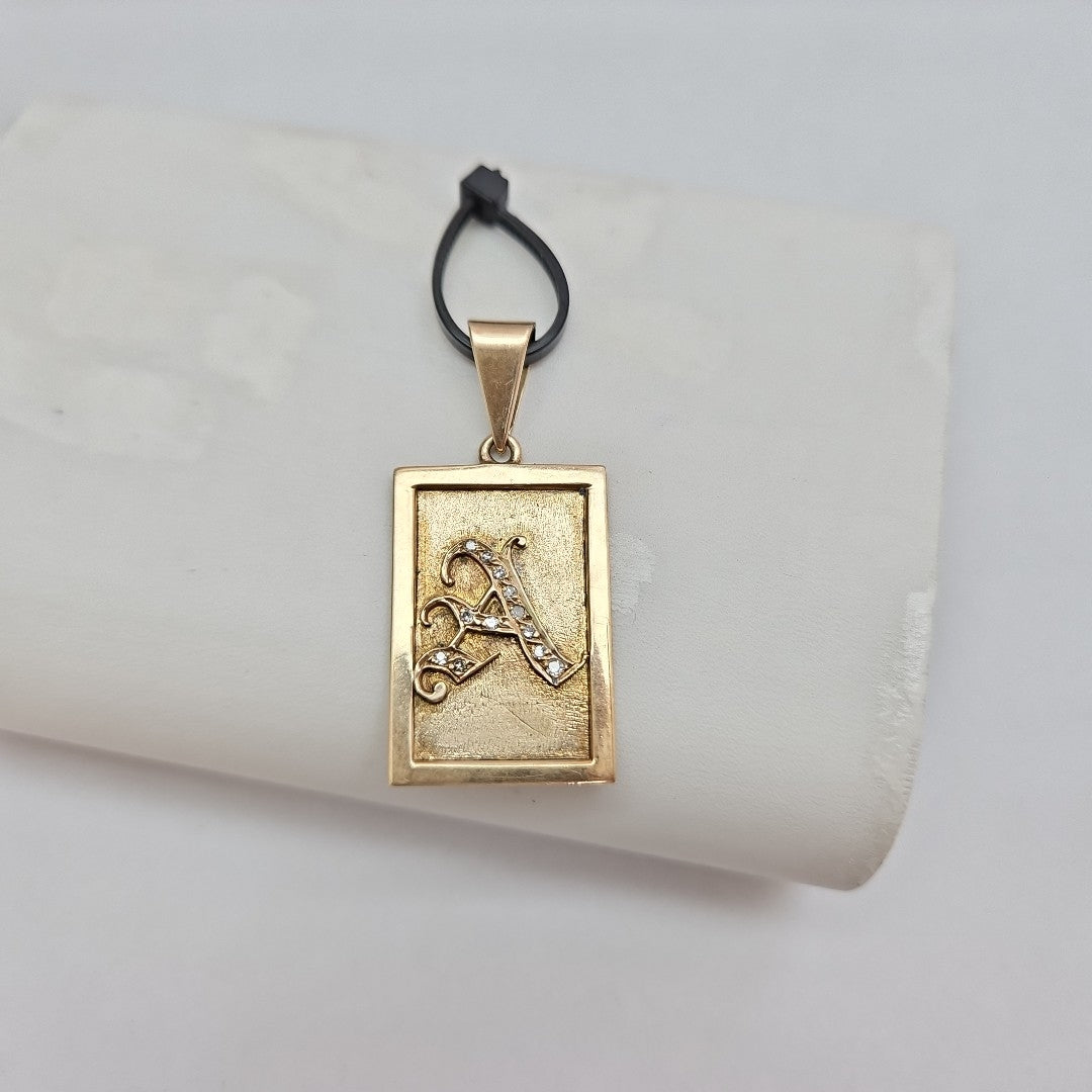 DIJE ORO 14 K 6,40 GRMS (SEMINUEVO)