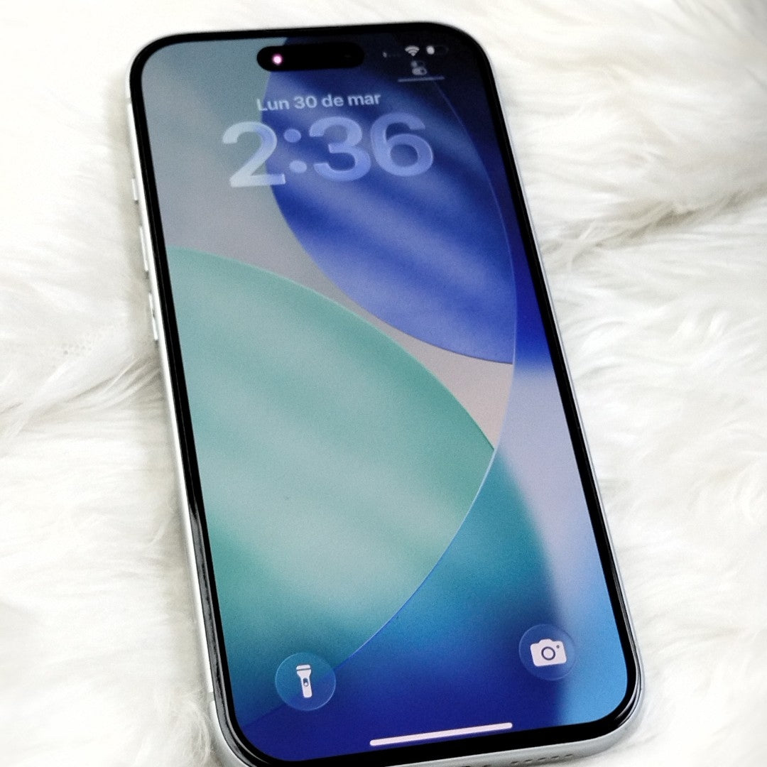 CELULAR APPLE IPHONE 15 A3092 (2023) 128 GB 6 GB RAM (SEMINUEVO)