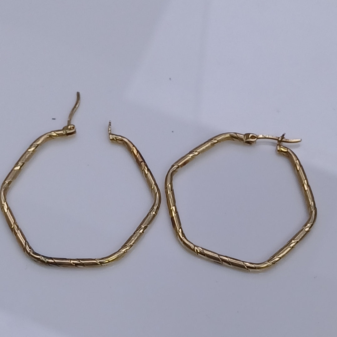 ARRACADAS PAR ORO 14 K 3,20 GRMS (SEMINUEVO)