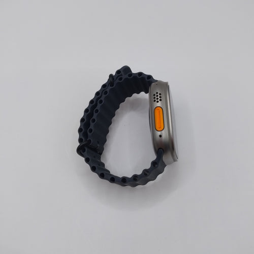 SMARTWATCH APPLE ULTRA TITANIO A2622 49 MM GPS + CELULAR (SEMINUEVO)