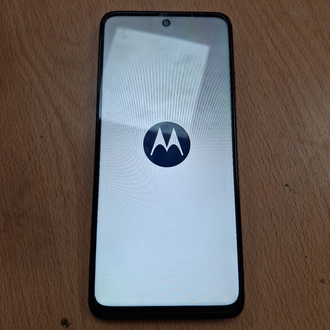 CELULAR MOTOROLA MOTO G05 XT2523-2 (2025) 128 GB 4 GB RAM (SEMINUEVO)