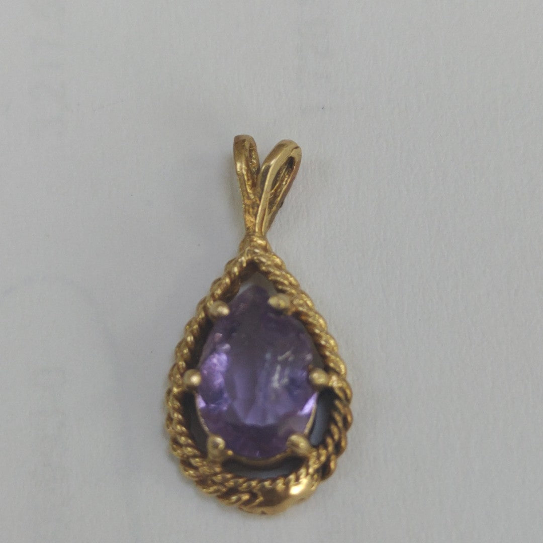 DIJE ORO 14 K 1.6 GRMS (SEMINUEVO)