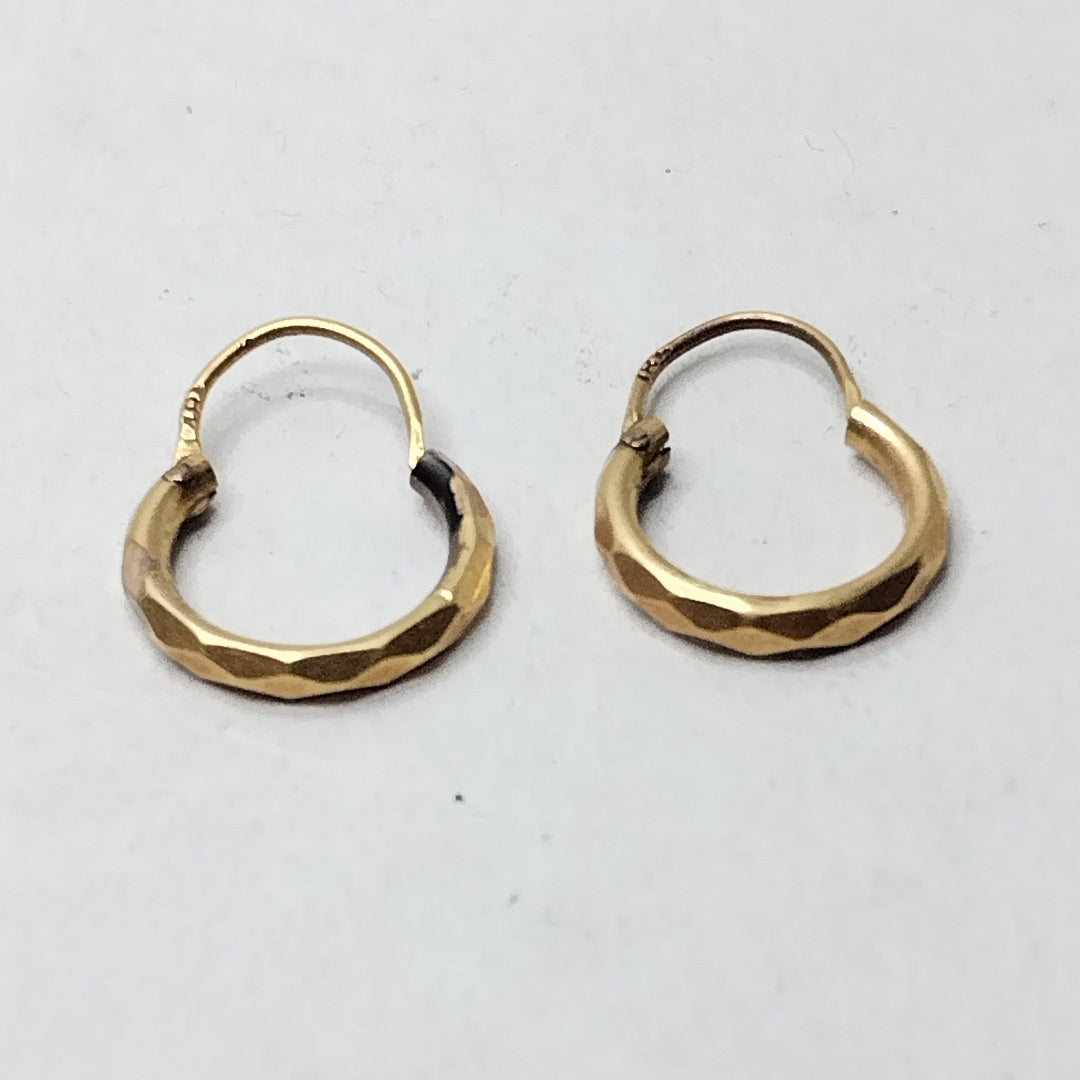 ARRACADAS PAR ORO 18 K 1.3 GRMS (SEMINUEVO)
