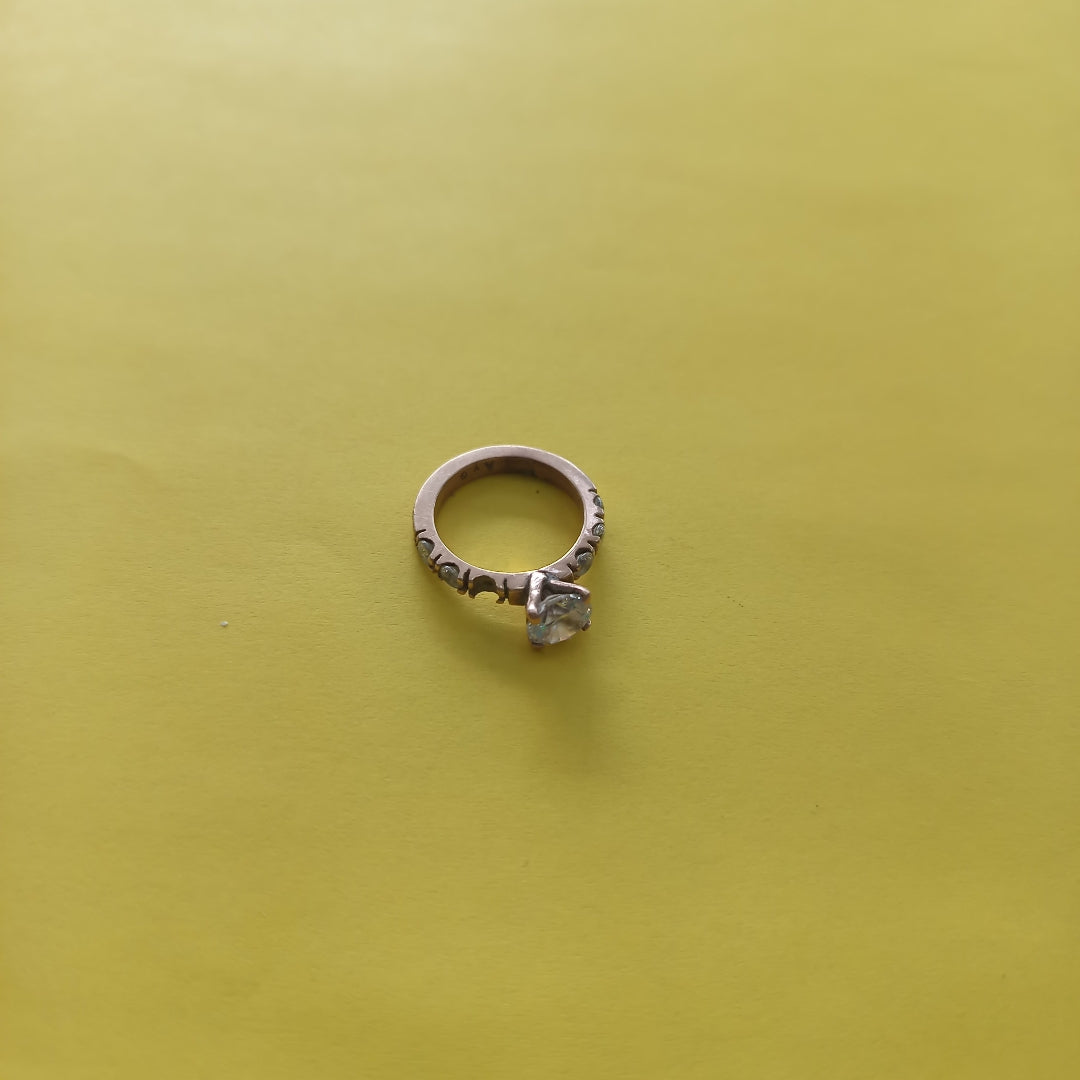 SOLITARIO ORO 8 K 4,00 GRMS (SEMINUEVO)