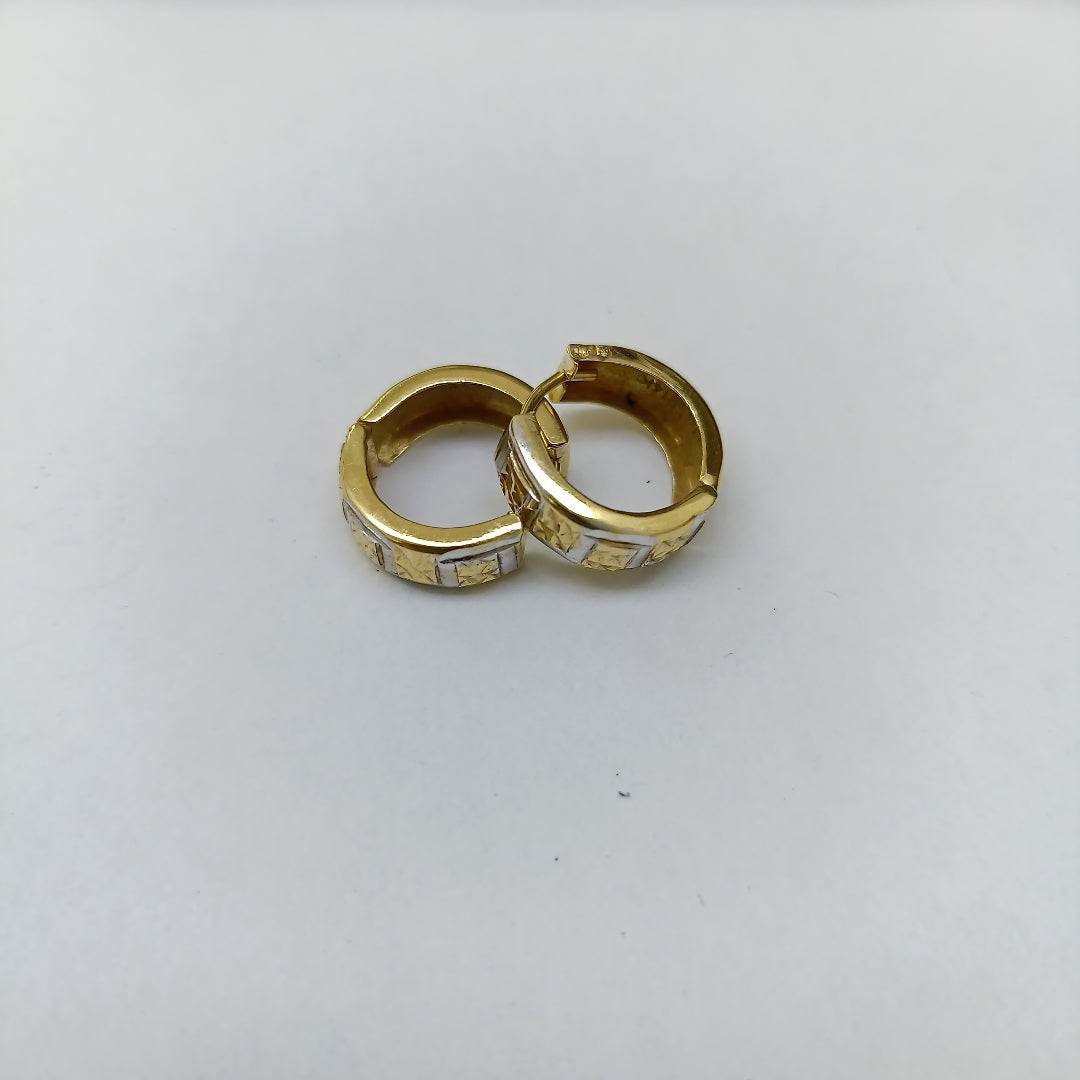 ARRACADAS PAR ORO COMBINADO 14 K 2 GRMS (SEMINUEVO)