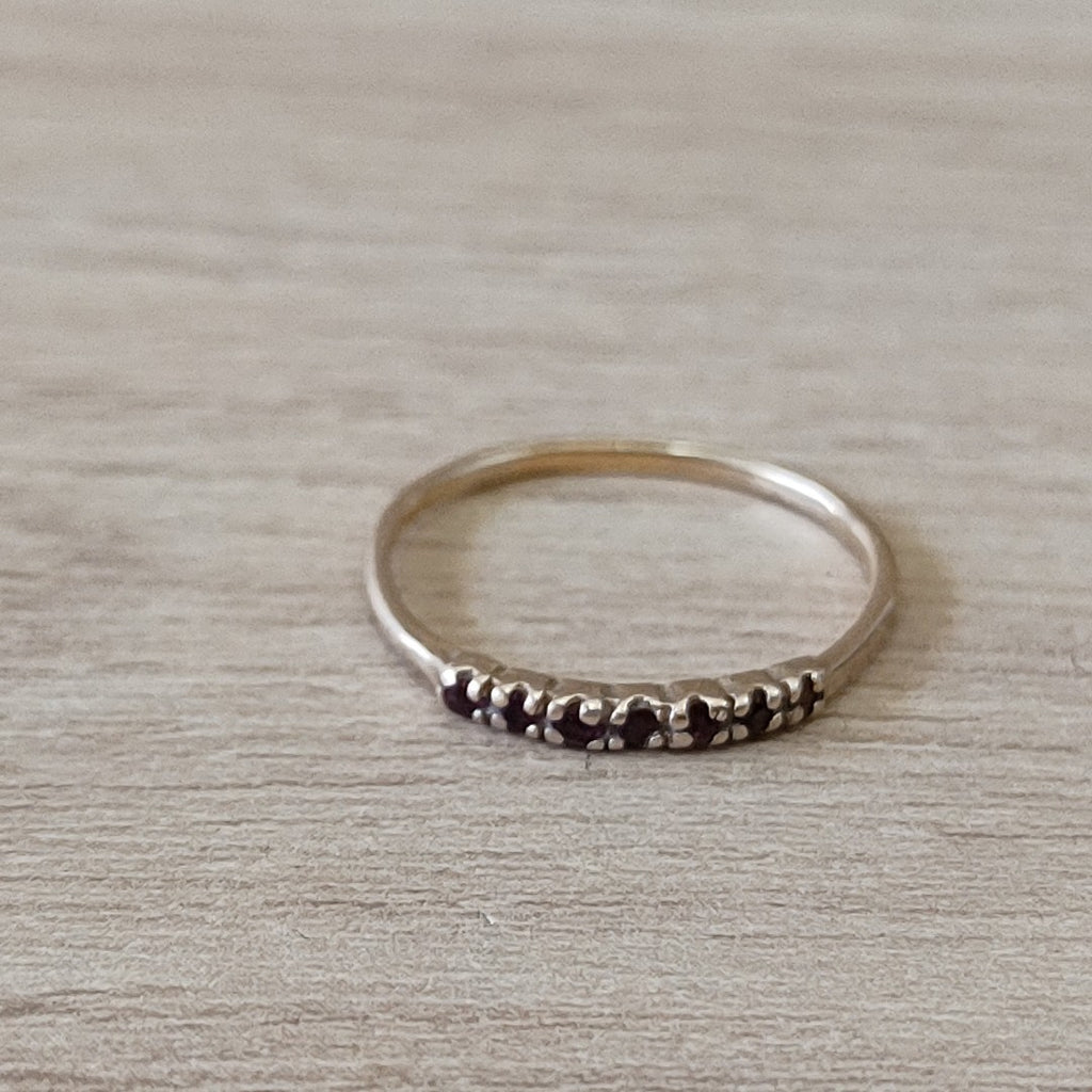 ANILLITO ORO 10 K 0.7 GRMS (SEMINUEVO)