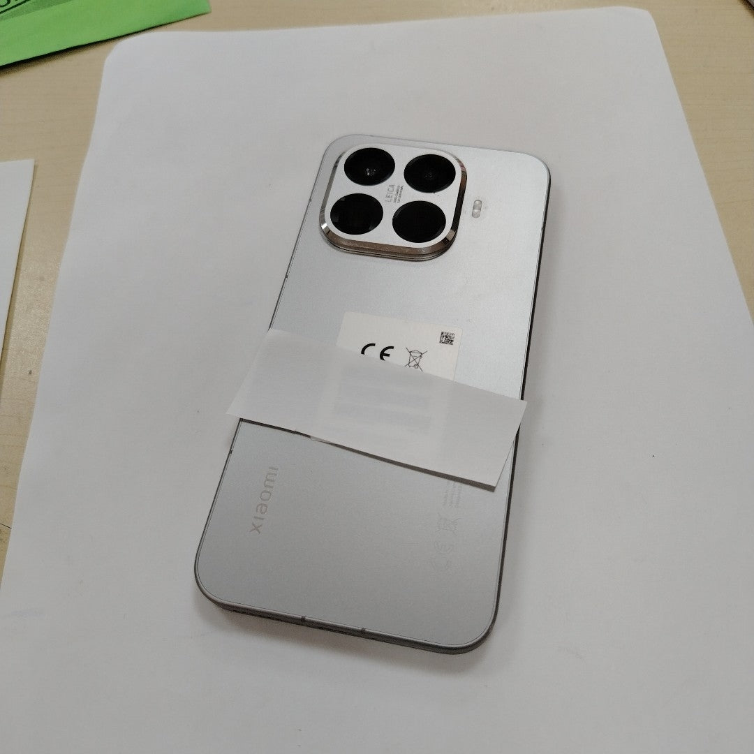 CELULAR XIAOMI 15T PRO 2506BPN68G (2025) 512 GB 12 GB RAM (SEMINUEVO)