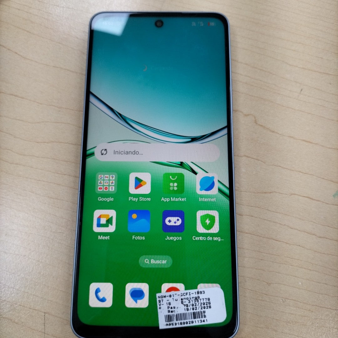 CELULAR OPPO  A5 PRO CPH2711 (2025) 256 GB 8 GB RAM (SEMINUEVO)