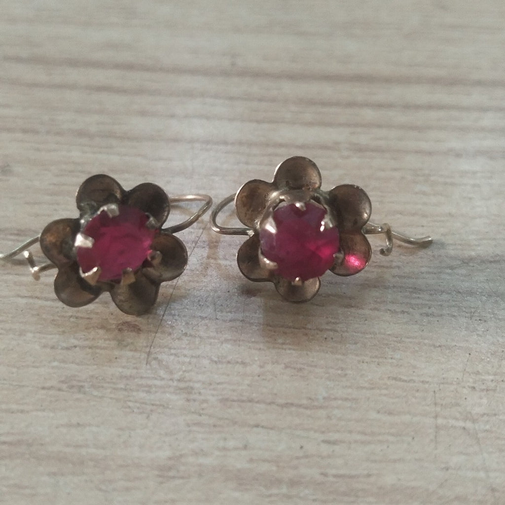 ARETES PAR ORO 10 K 0.8 GRMS (SEMINUEVO)