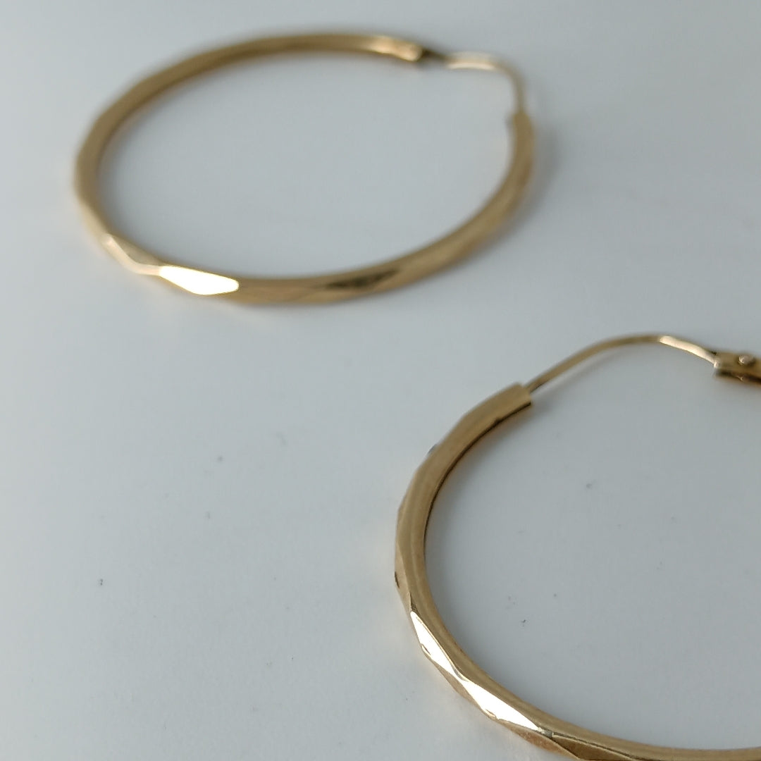 ARRACADAS PAR ORO 14 K 2.6 GRMS (SEMINUEVO)