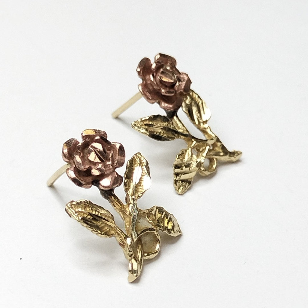 ARETES PAR ORO 10 K 2 GRMS (SEMINUEVO)