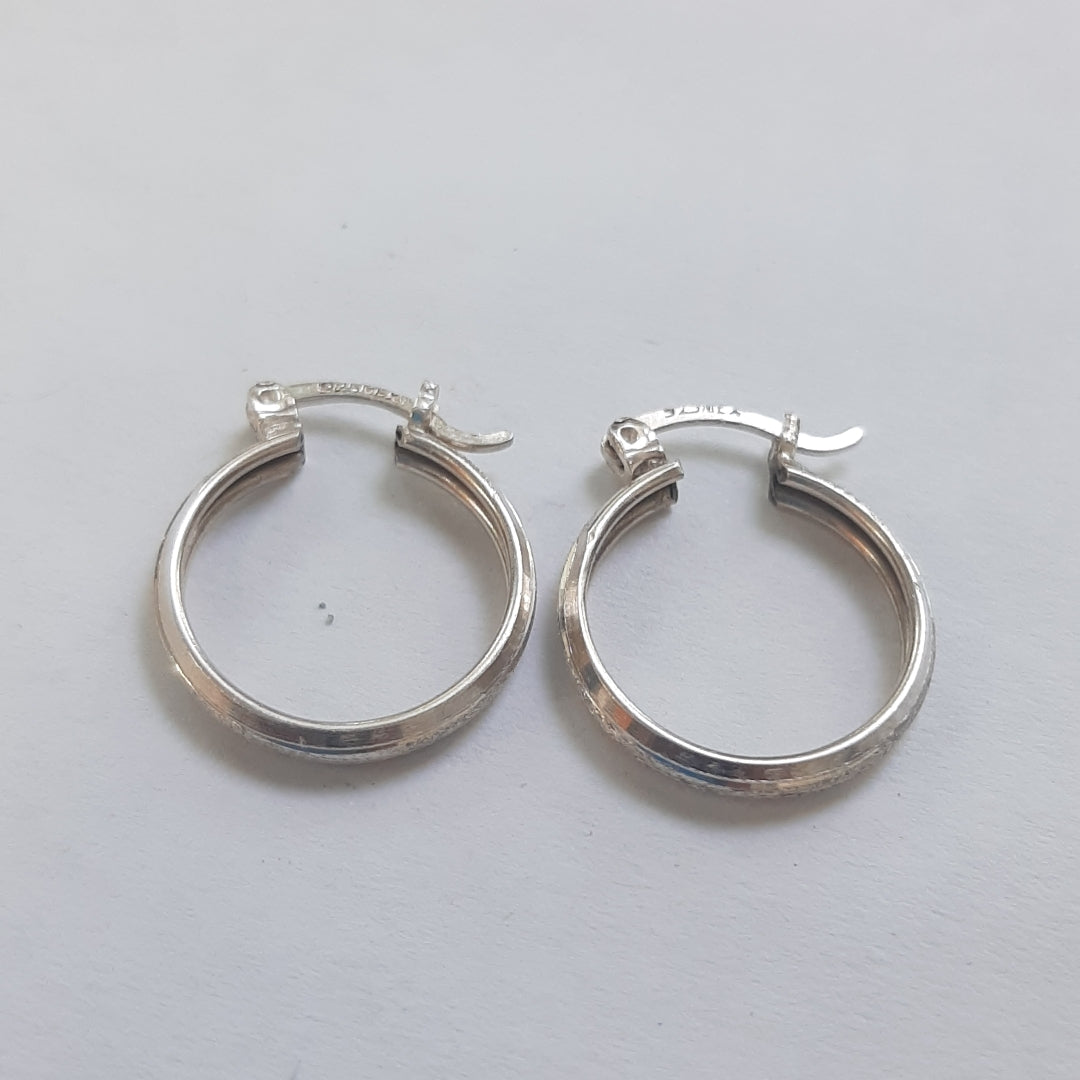 ARRACADAS PAR PLATA 2,20 GRMS (SEMINUEVO)