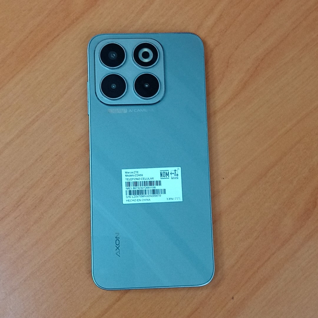 CELULAR ZTE AXON 70 Z2459 256 GB 6 GB RAM (SEMINUEVO)