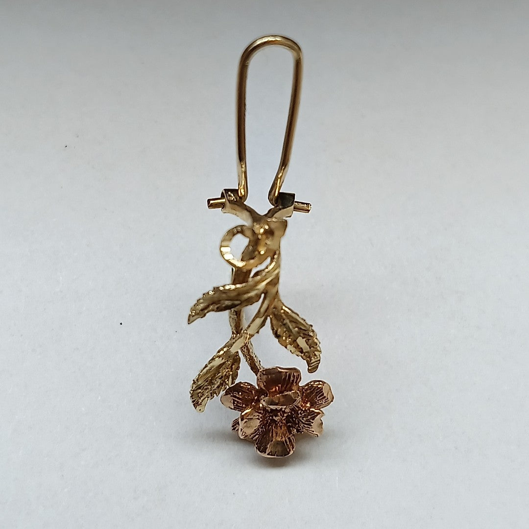ARETES PAR ORO COMBINADO 10 K 3,40 GRMS (SEMINUEVO)