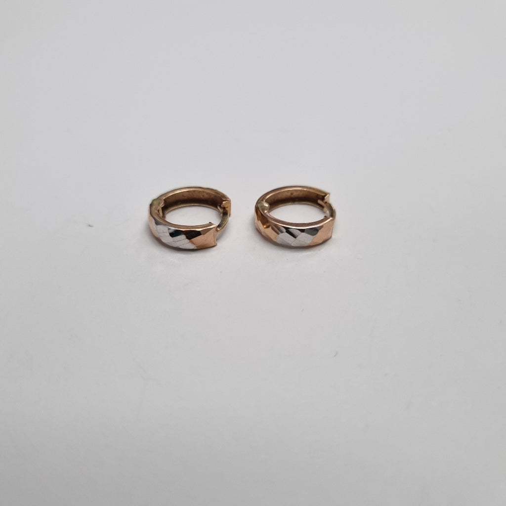 ARRACADAS PAR ORO 14 K 1 GRMS (SEMINUEVO)
