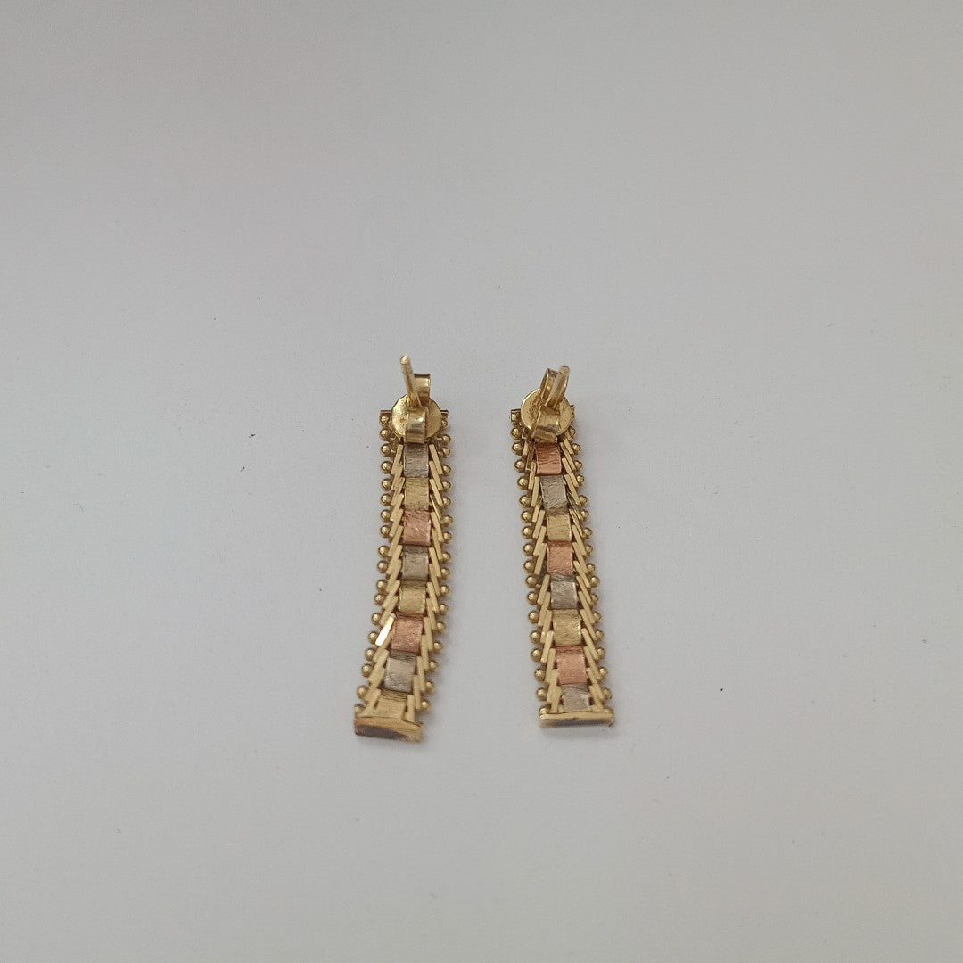 ARETES PAR ORO COMBINADO 14 K 3.5 GRMS (SEMINUEVO)