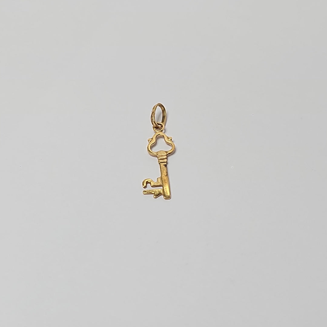 DIJE ORO 14 K 0.7 GRMS (SEMINUEVO)