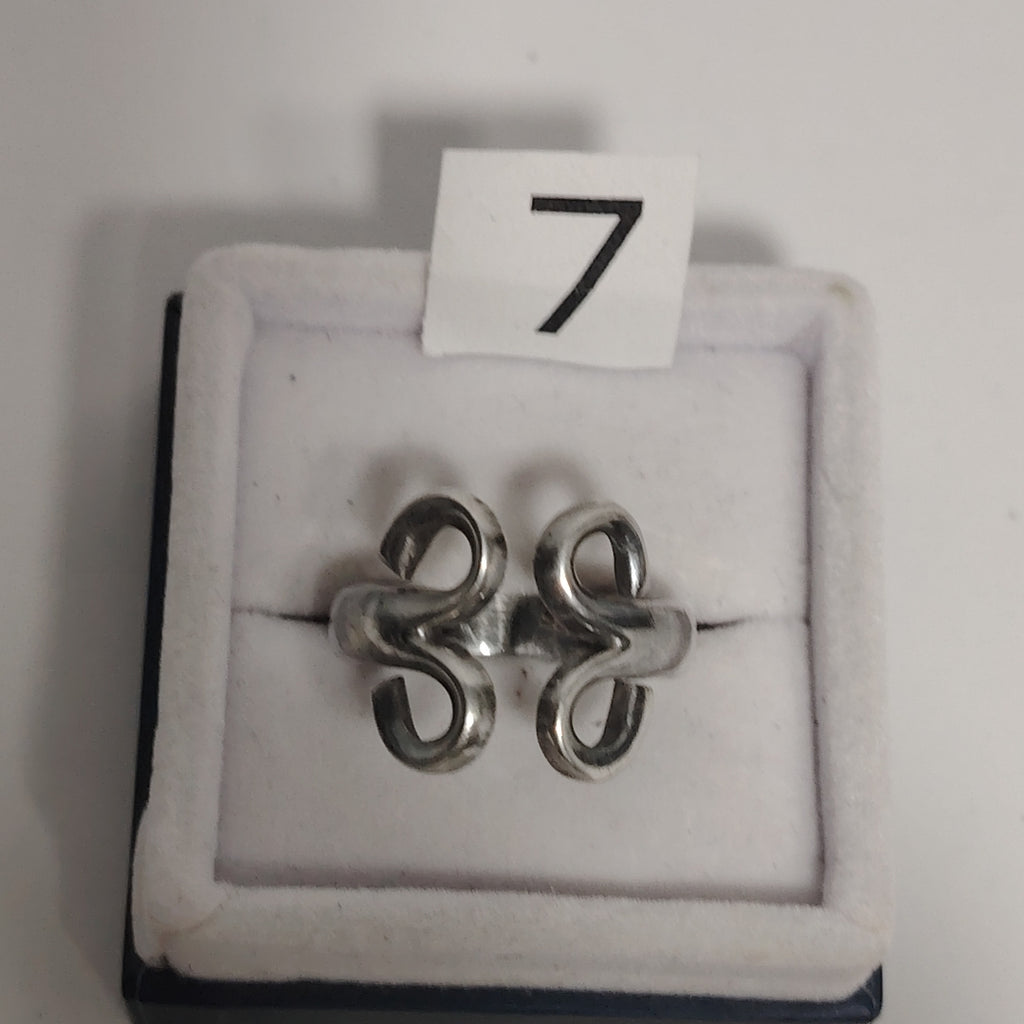 ANILLITO PLATA 7.9 GRMS (SEMINUEVO)
