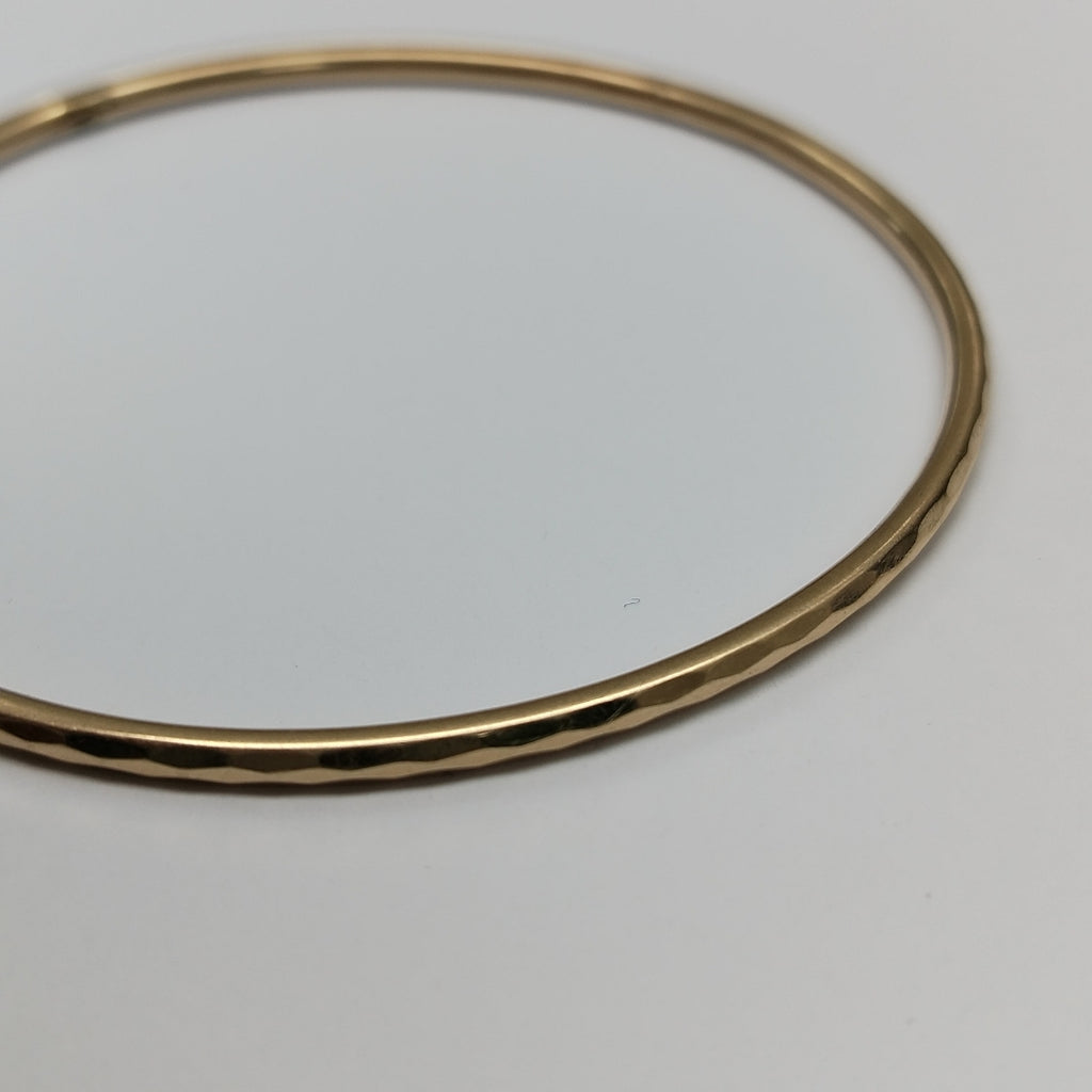PULSERA RIGIDA ORO 14 K 4.7 GRMS (SEMINUEVO)