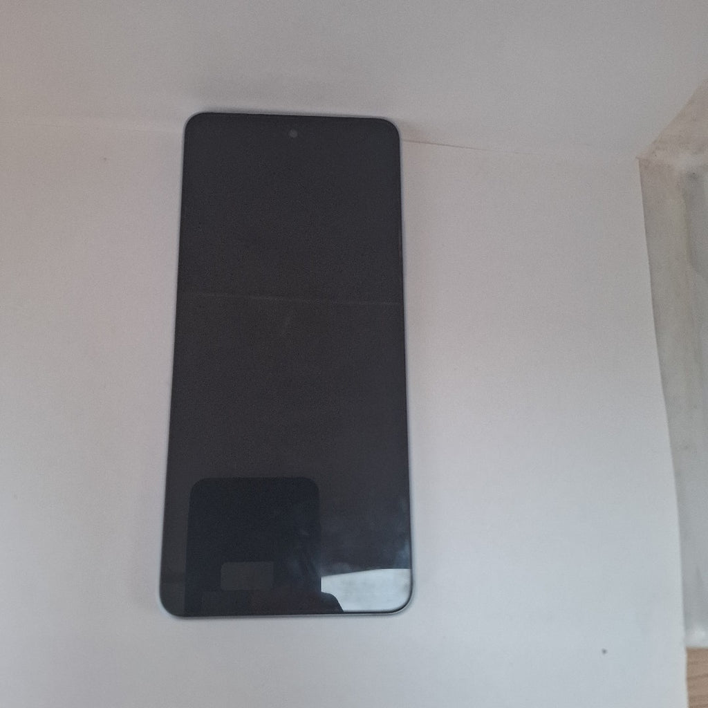 CELULAR OPPO  A5 PRO CPH2711 (2025) 256 GB 8 GB RAM (SEMINUEVO)