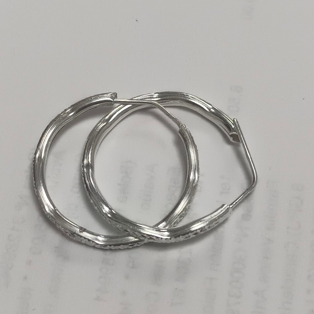 PAR ARRACADAS LABRADAS PLATA .925 2.5 GR (NUEVO)