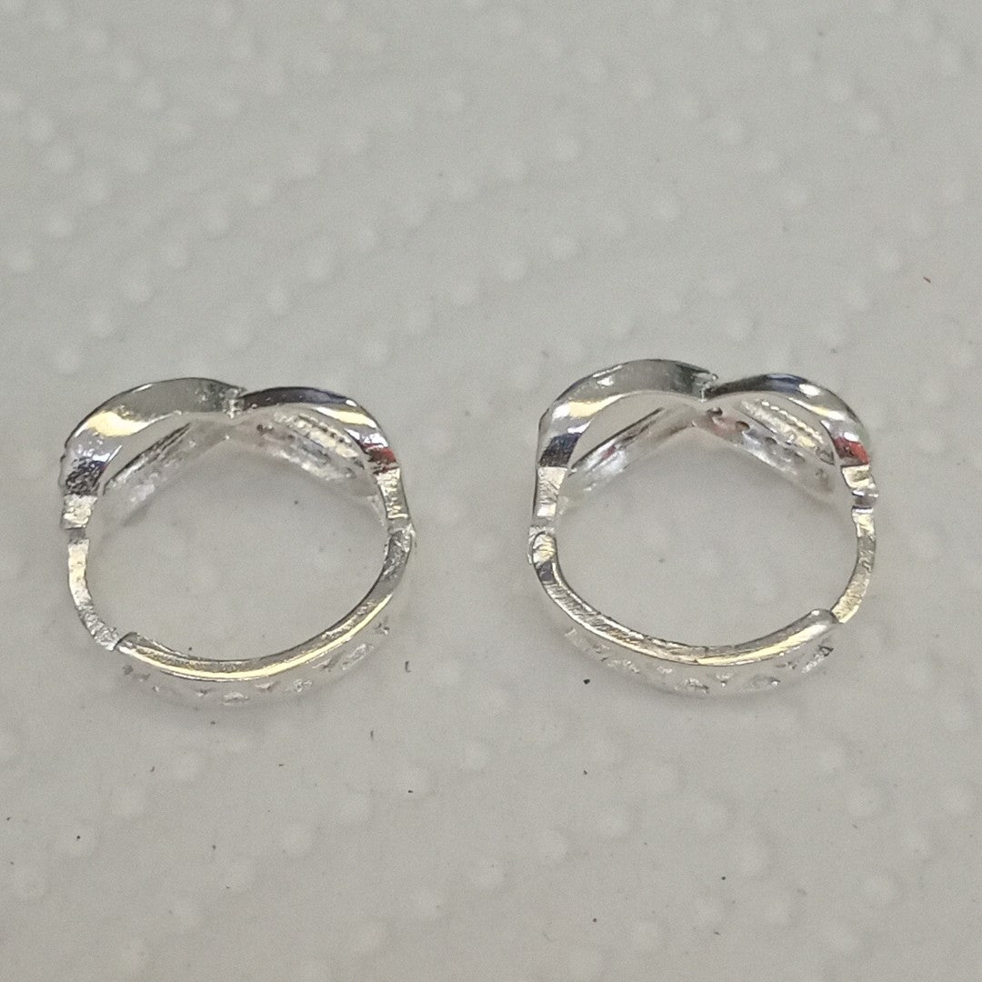 HUGGIES INFINITO CIRCONIAS PLATA .925 2.4 GR (NUEVO)