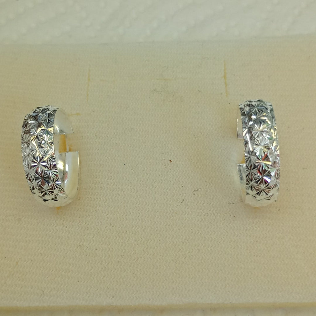 PAR ARRACADAS FACETADAS PLATA .925 3.5 GR (NUEVO)