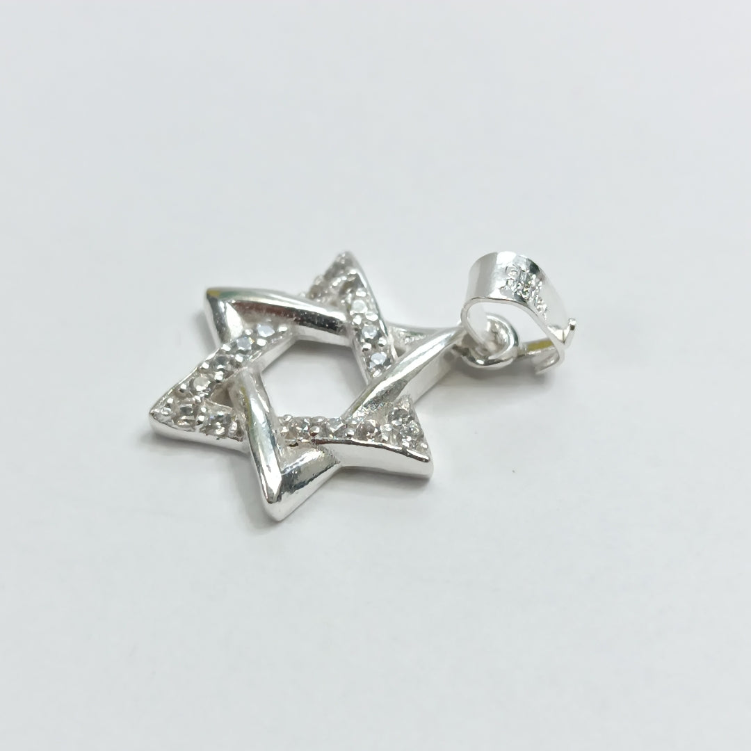 DIJE ESTRELLA DE DAVID C/CIRCONIAS PLATA .925 2.7 GR (NUEVO)
