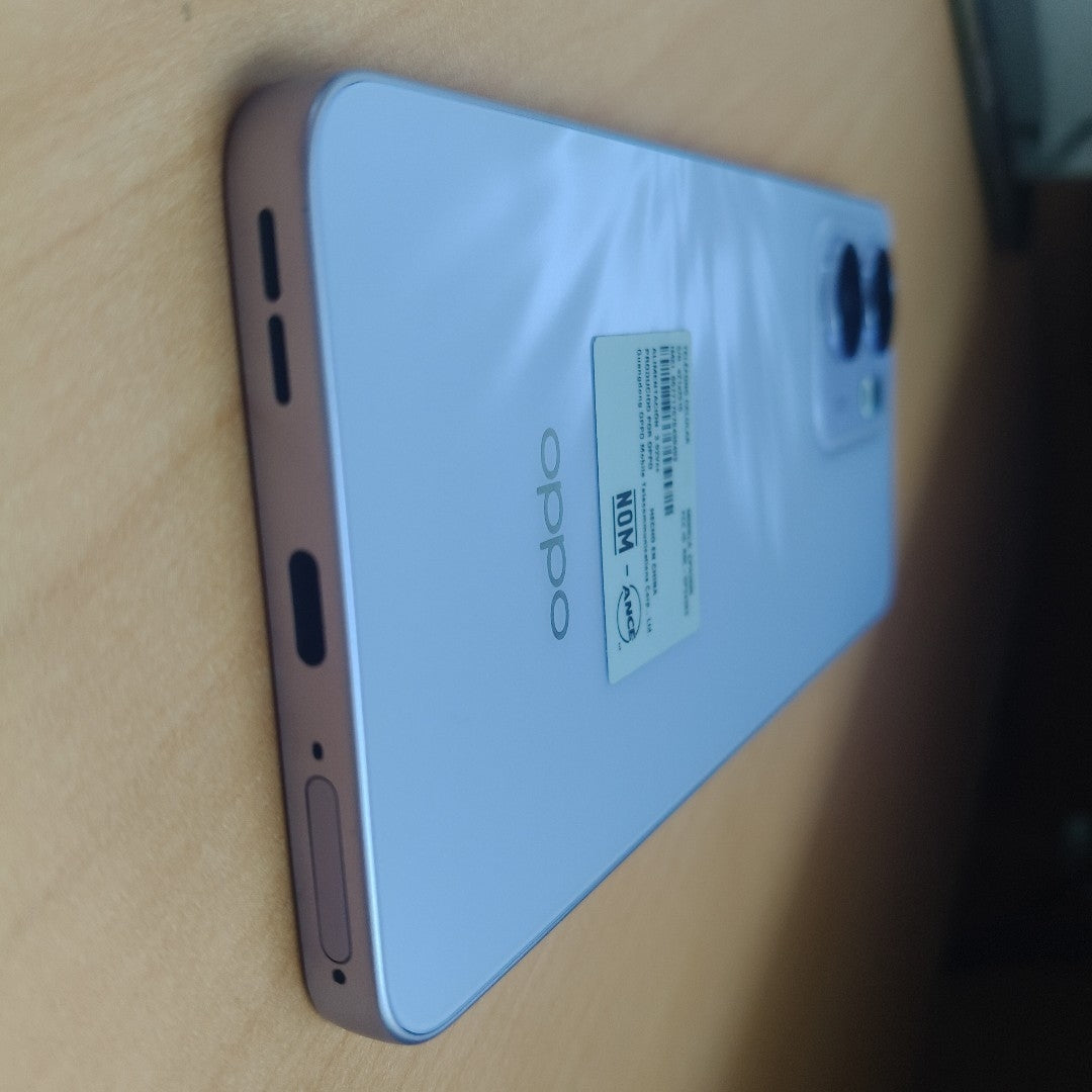 CELULAR OPPO  RENO 13F 5G CPH2699 (2025) 256 GB 12 GB RAM (SEMINUEVO)