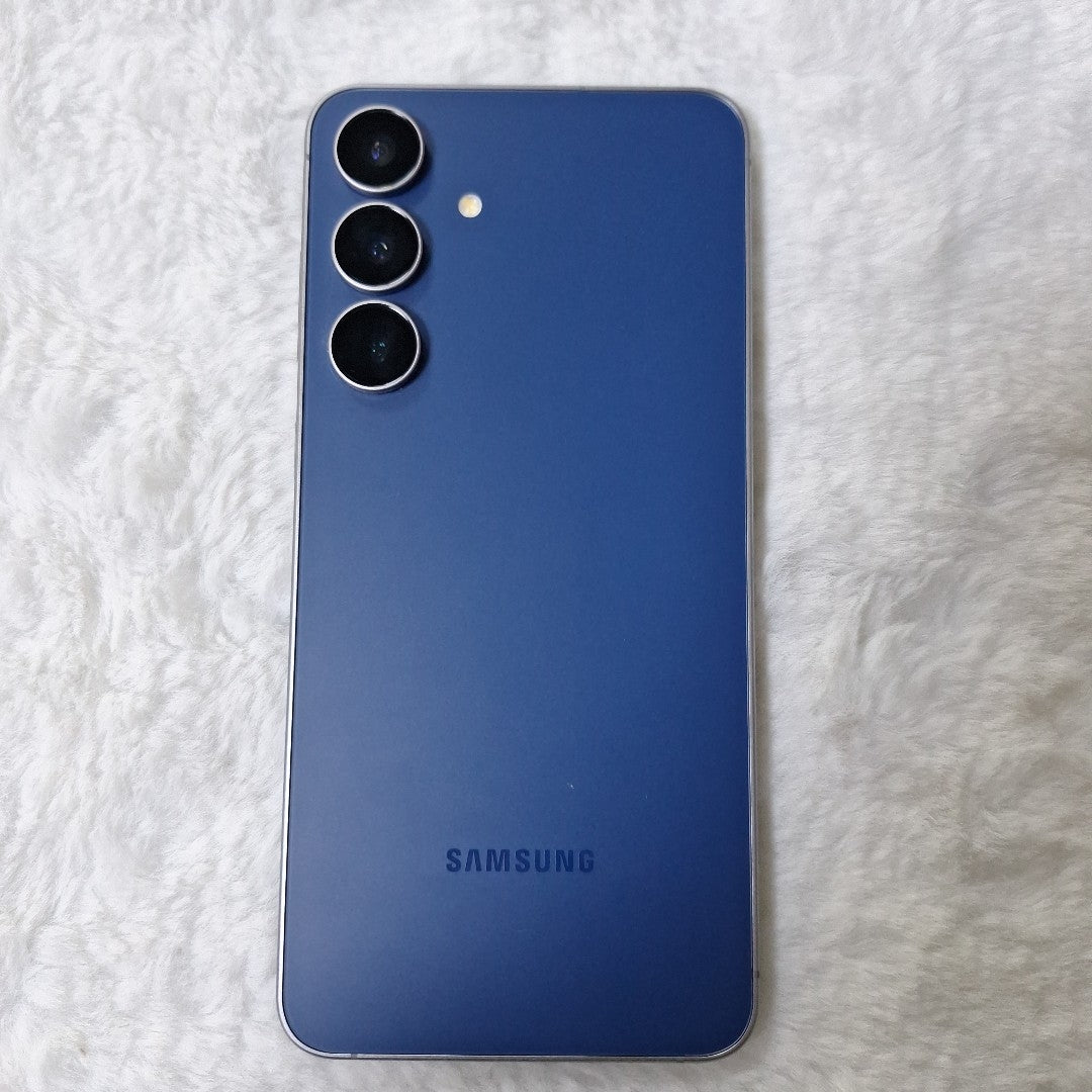 CELULAR SAMSUNG GALAXY S25 FE SM-S731B (2025) 256 GB 8 GB RAM (SEMINUEVO)