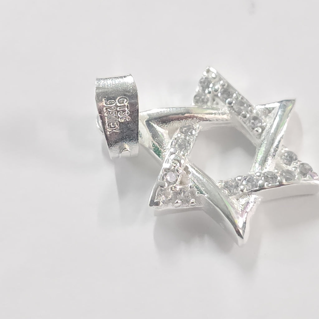 DIJE ESTRELLA DE DAVID C/CIRCONIAS PLATA .925 2.7 GR (NUEVO)