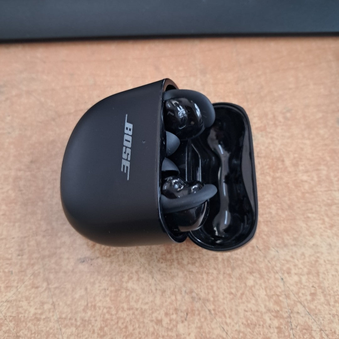 AUDIFONOS BOSE QUIETCOMFORT ULTRA INALAMBRICO IN EAR (SEMINUEVO)