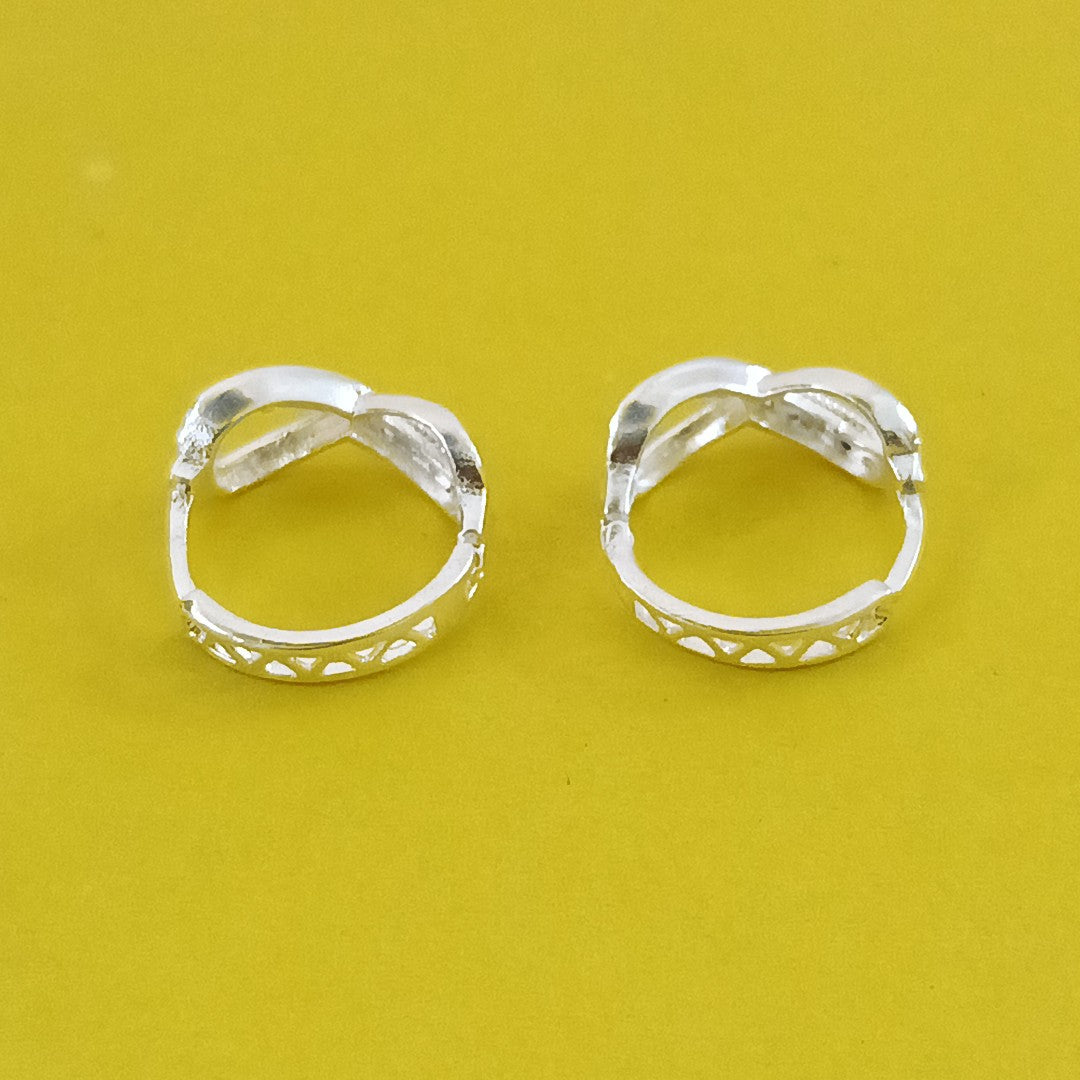 HUGGIES INFINITO CIRCONIAS PLATA .925 2.4 GR (NUEVO)