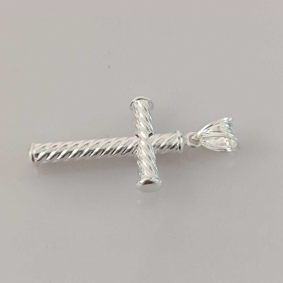 CRUZ PLATA .925 3.1 GR (NUEVO)