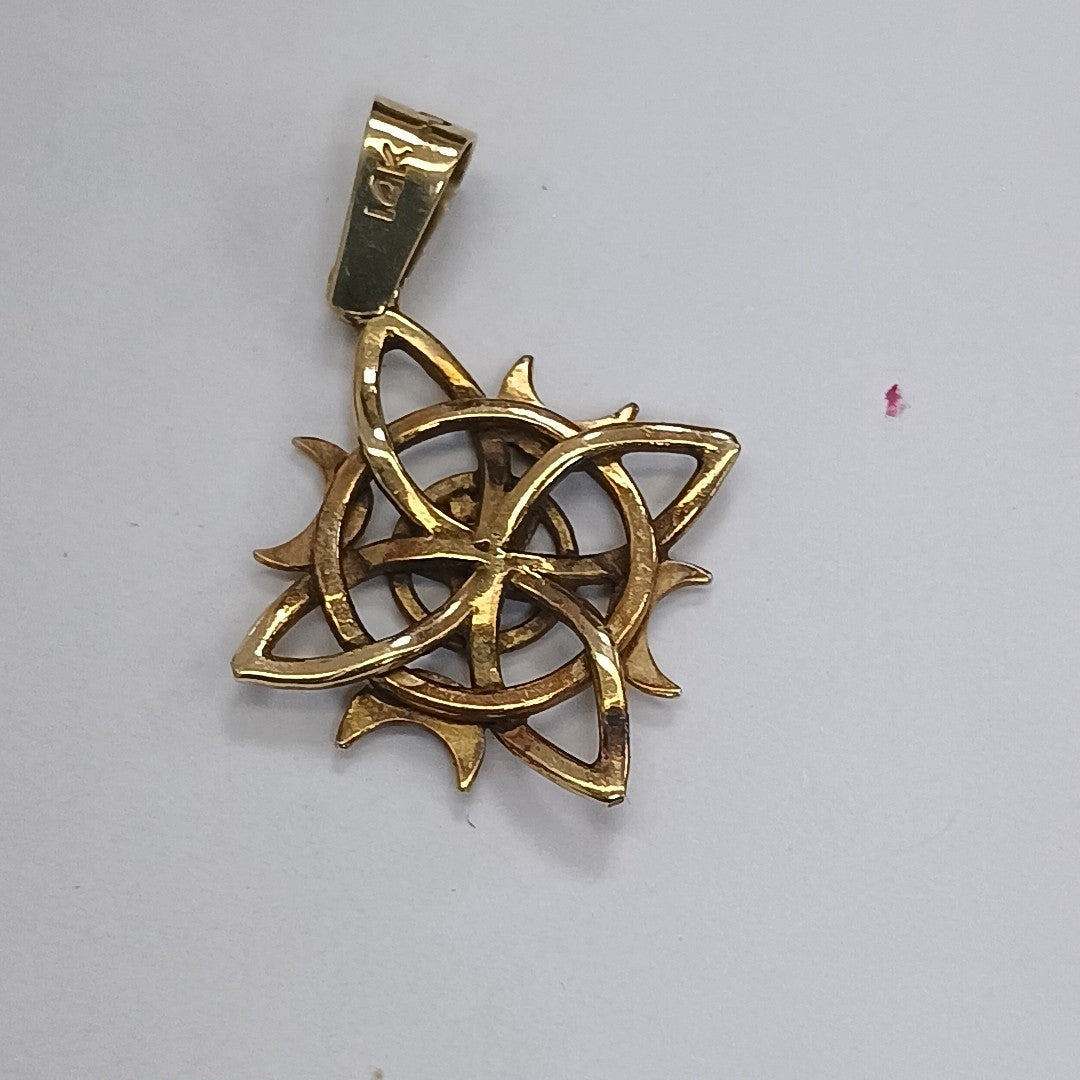 DIJE ORO 14 K 1.9 GRMS (SEMINUEVO)
