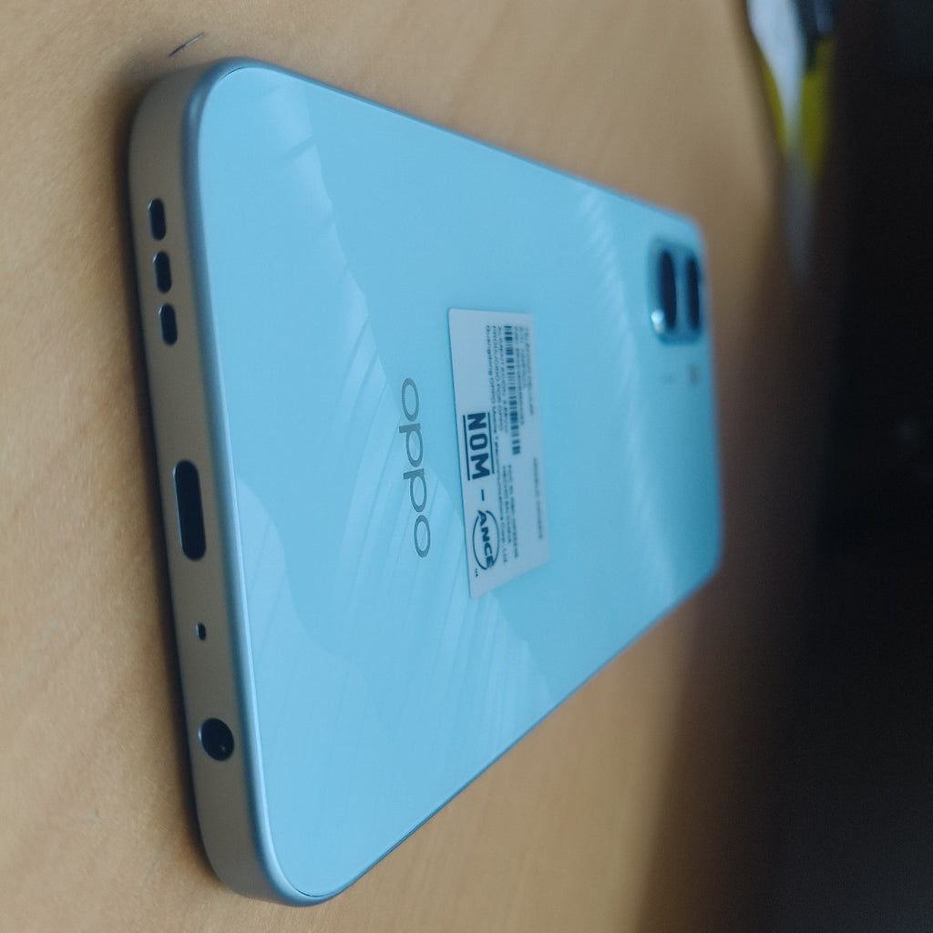CELULAR OPPO  A6X CPH2819 (2025) 128 GB 4 GB RAM (SEMINUEVO)