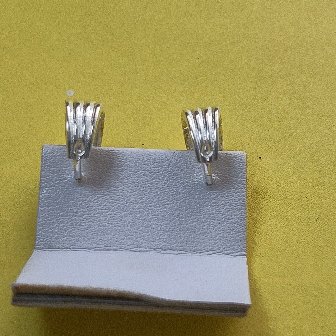 ARRACADAS PLATA .925 2.8 GR (NUEVO)
