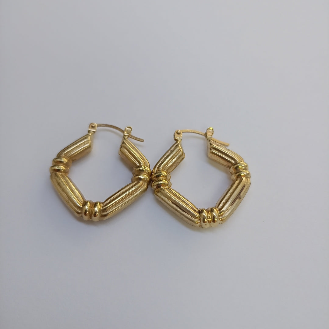 ARRACADAS PAR ORO 10 K 3,00 GRMS (SEMINUEVO)