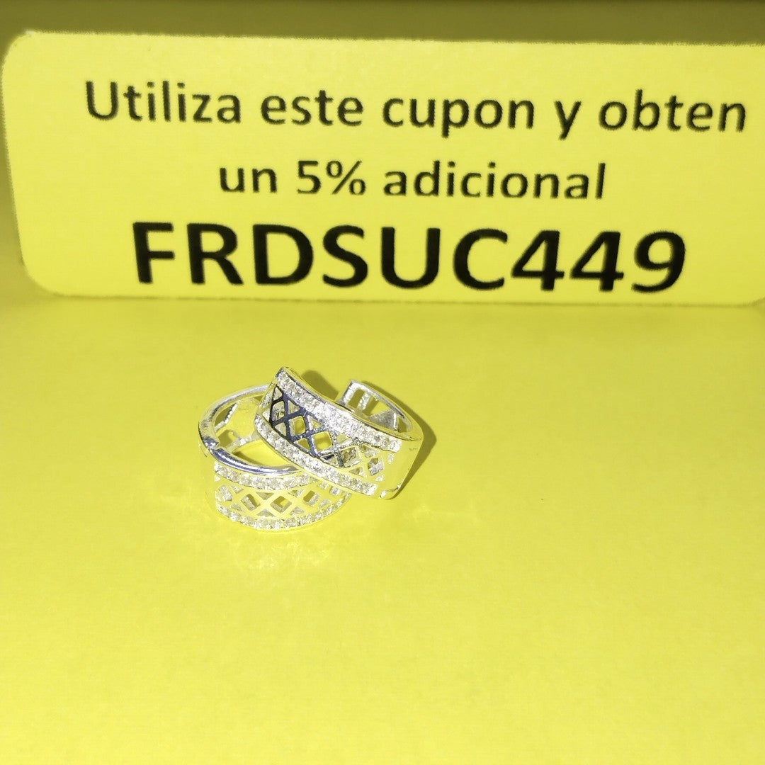 HUGGIES C/CIRCONIAS PLATA .925 2.7 GR (NUEVO)